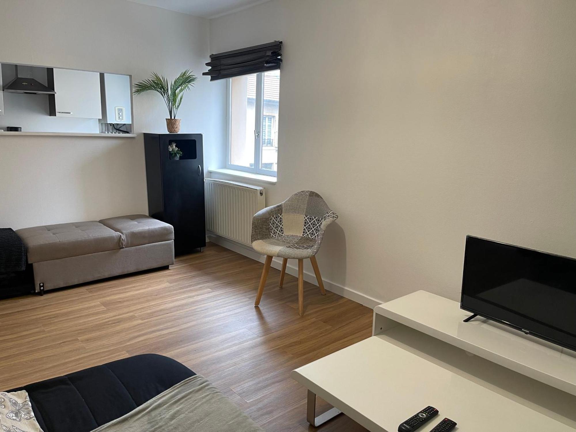 Apartamento Hexagone Wifi Un Sejour A Part Longeville-les-Metz Exterior foto