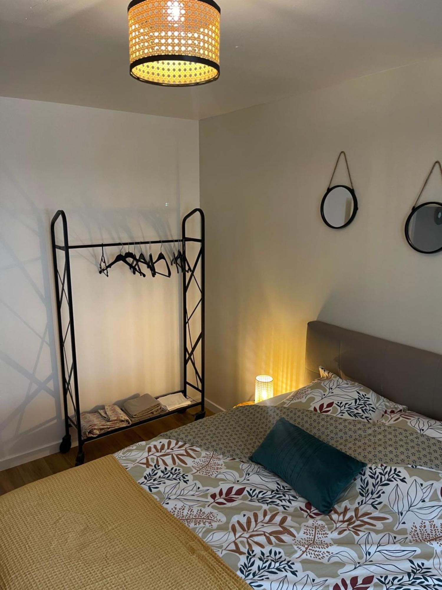 Apartamento Hexagone Wifi Un Sejour A Part Longeville-les-Metz Exterior foto