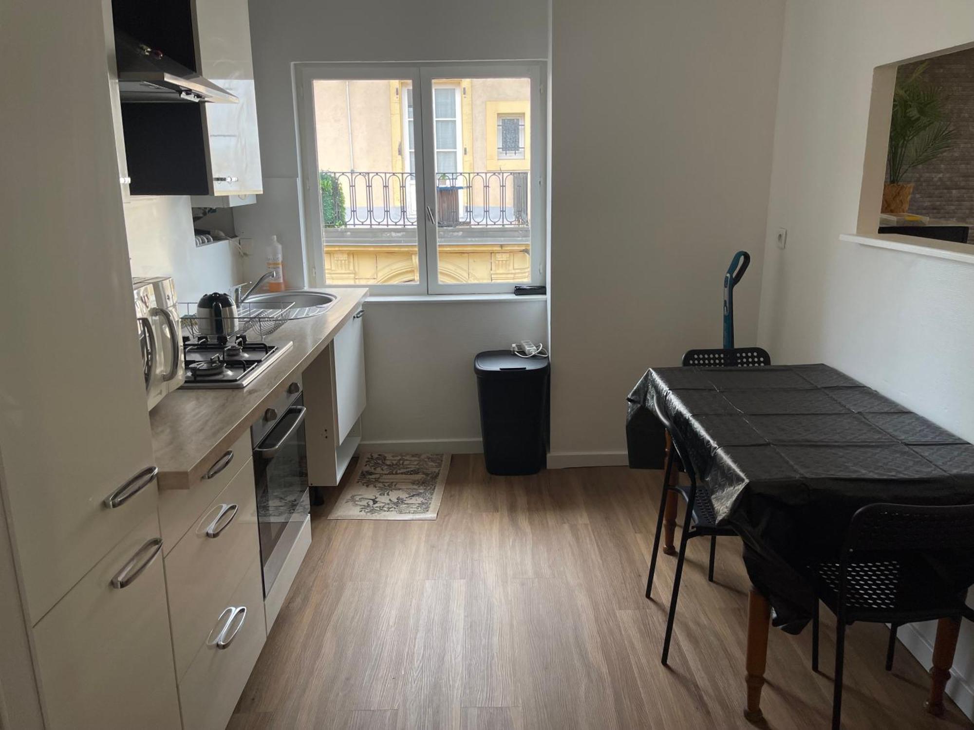Apartamento Hexagone Wifi Un Sejour A Part Longeville-les-Metz Exterior foto