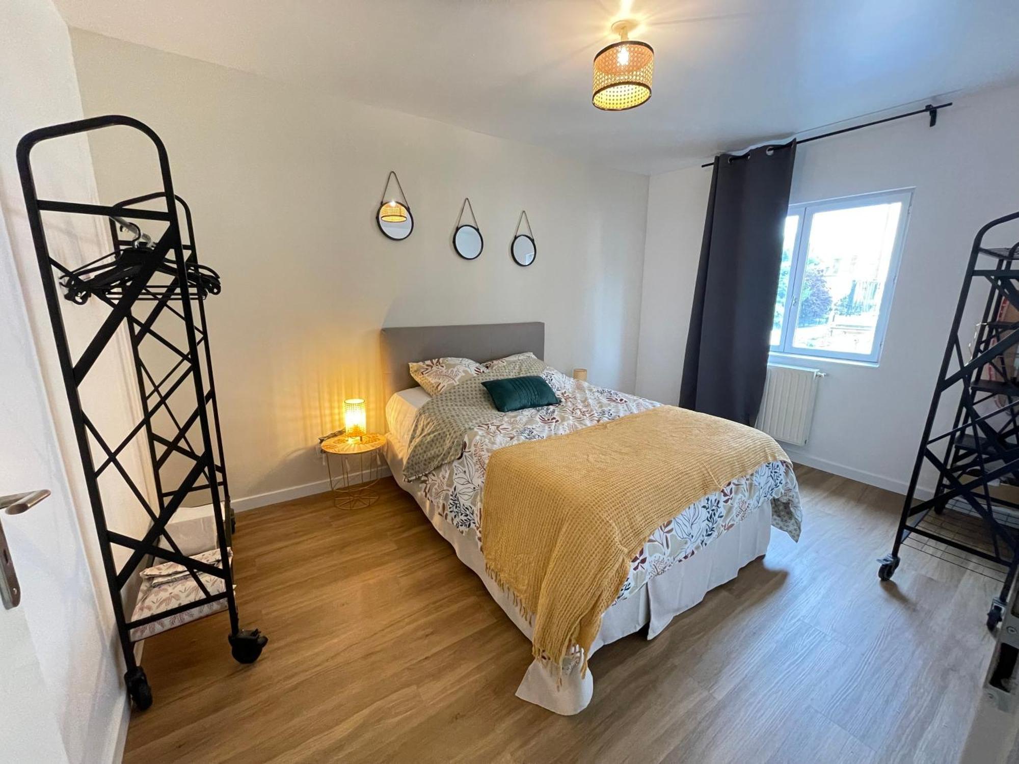 Apartamento Hexagone Wifi Un Sejour A Part Longeville-les-Metz Exterior foto